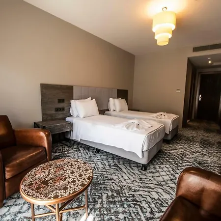 Heybeli Garden Hotel Çarşan